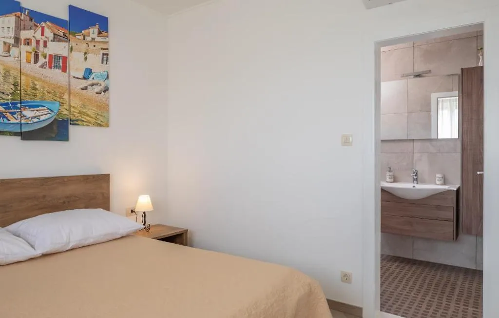 Villa Dominus - Split By Villas Guide